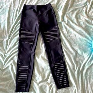 Alo Moto Legging